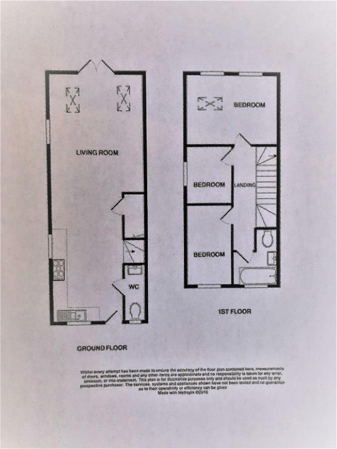 3 Bed Farnborough Air Accommodation エクステリア 写真